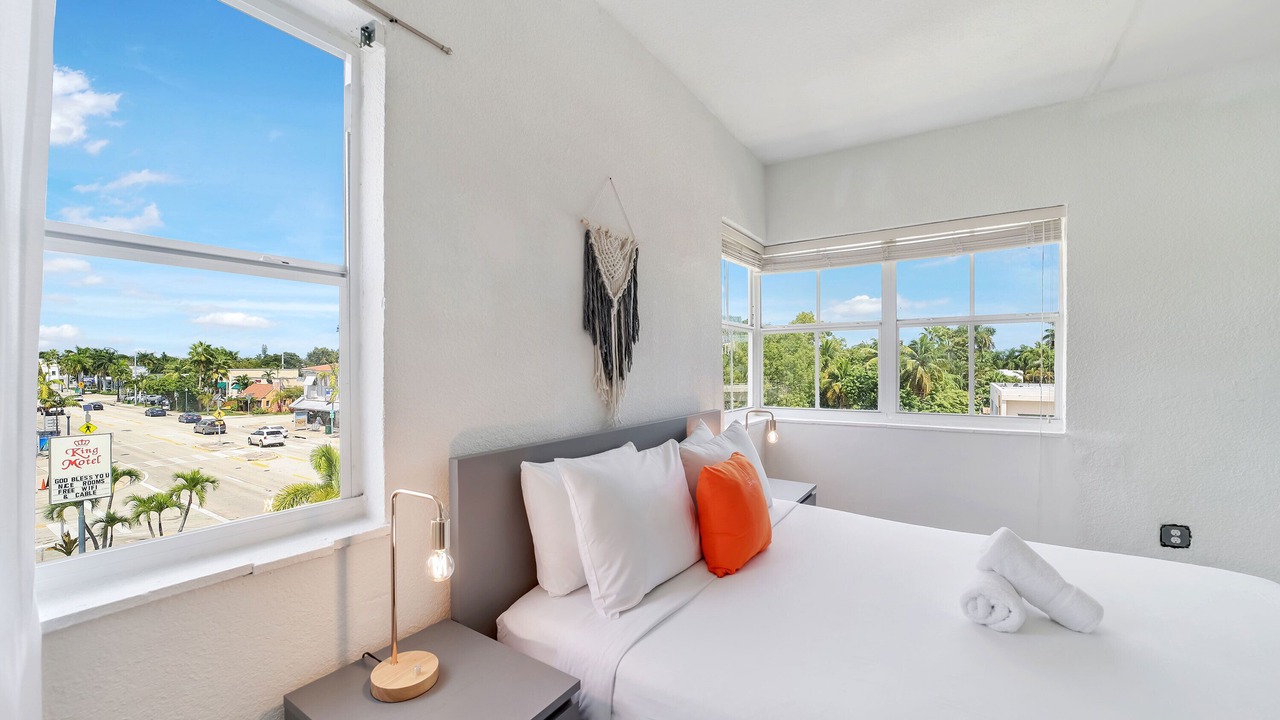Photo of Bedroom in Northeast Miami