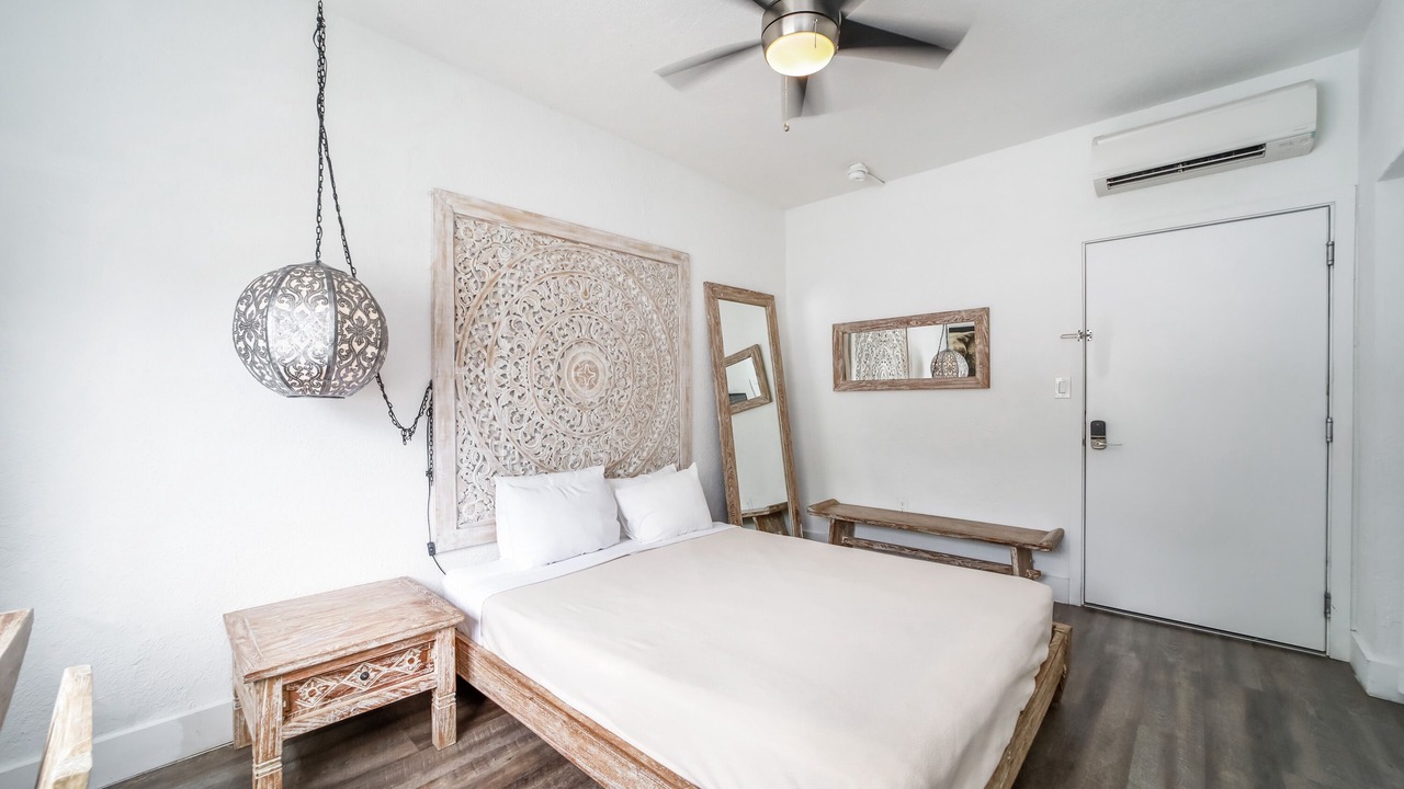 Photo of Bedroom in Northeast Miami