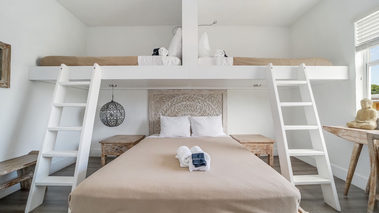Photo of Bedroom in Northeast Miami