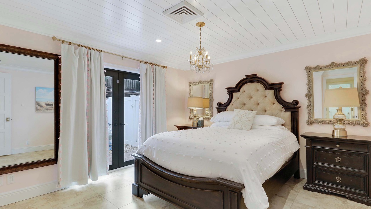 Photo of Bedroom in Florida North Atlantic Coast