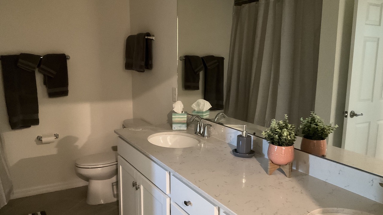 Photo of Bathroom in Lakewood Ranch