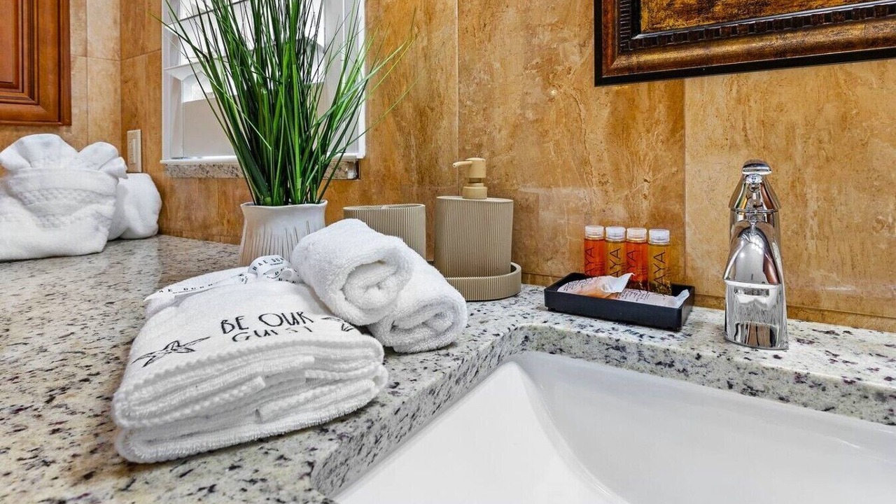 Photo of Bathroom in Naples Park