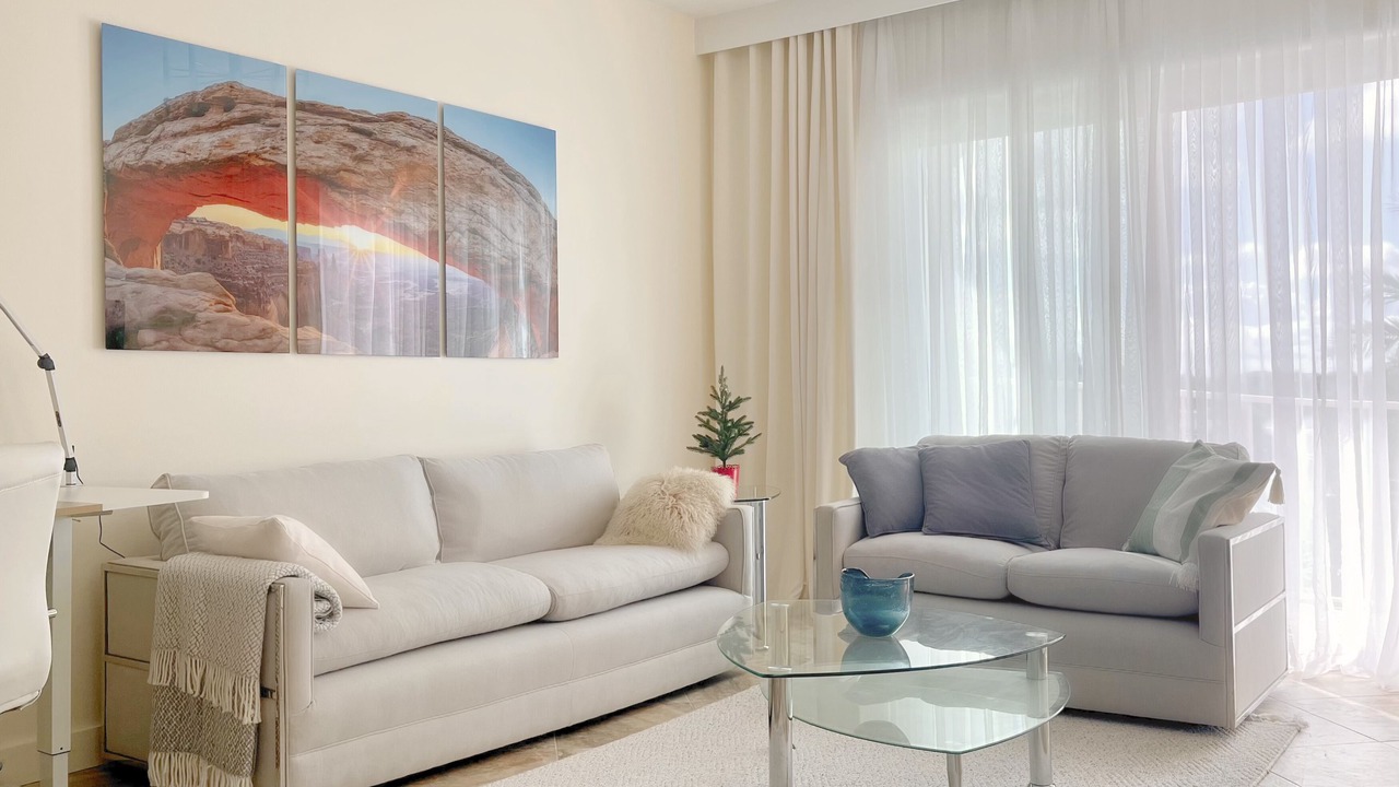 Photo of Livingroom in South Palm Park Neighborhood Association