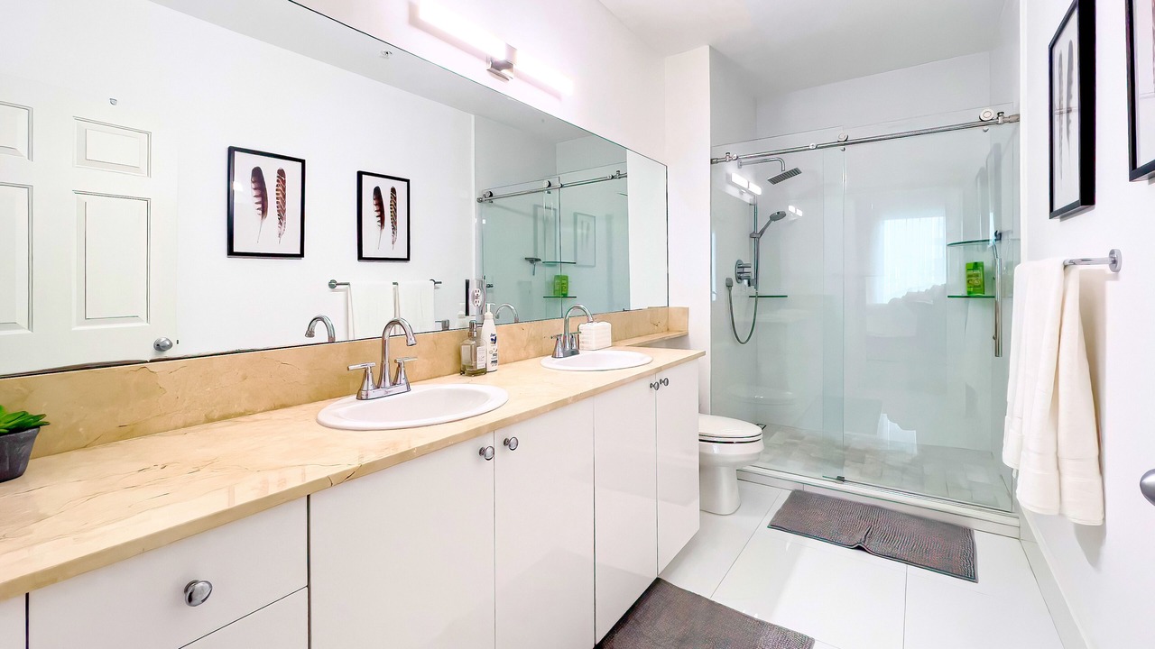 Photo of Bathroom in South Palm Park Neighborhood Association