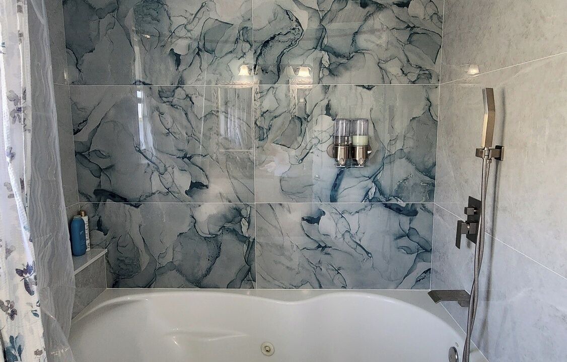 Photo of Bathroom in Jensen Beach