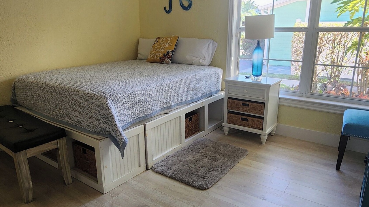 Photo of Bedroom in Jensen Beach