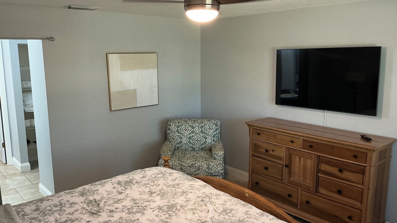 Photo of Bedroom in Laurel