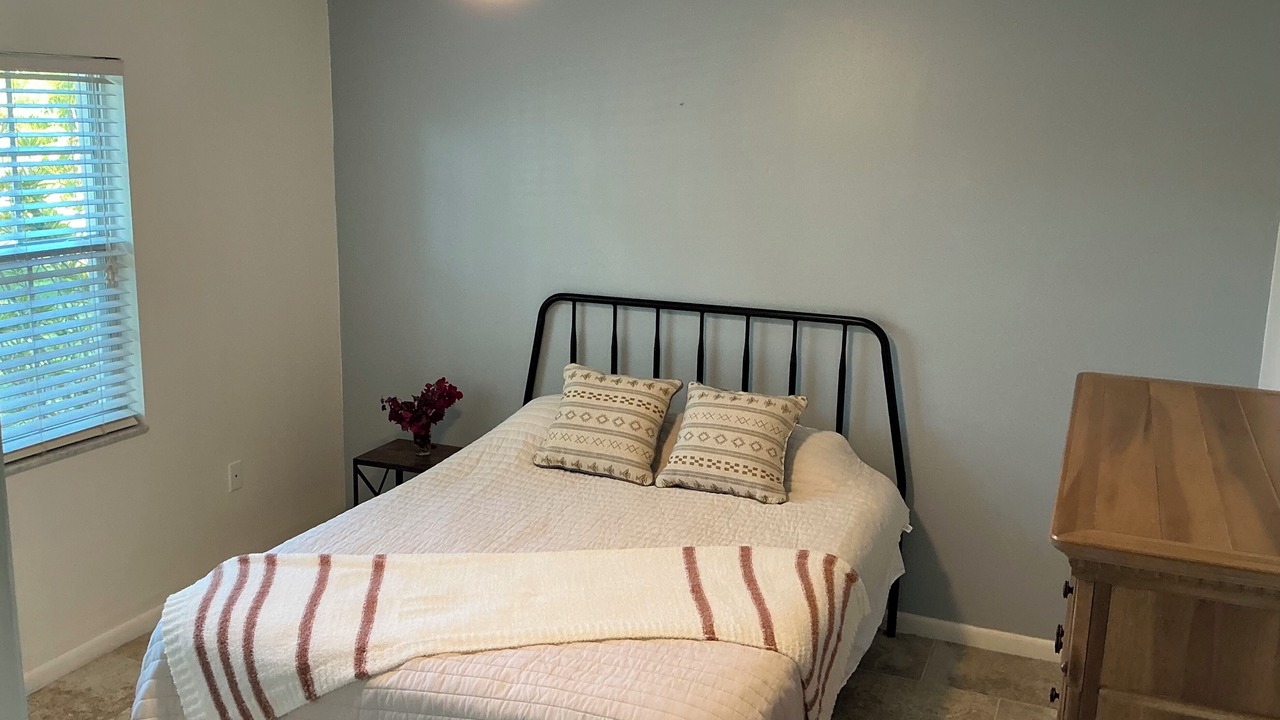 Photo of Bedroom in Laurel