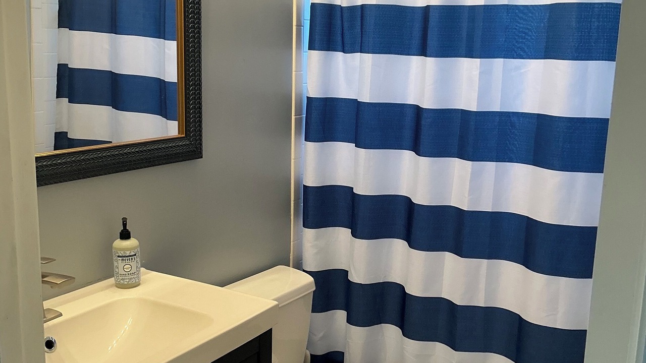 Photo of Bathroom in Laurel