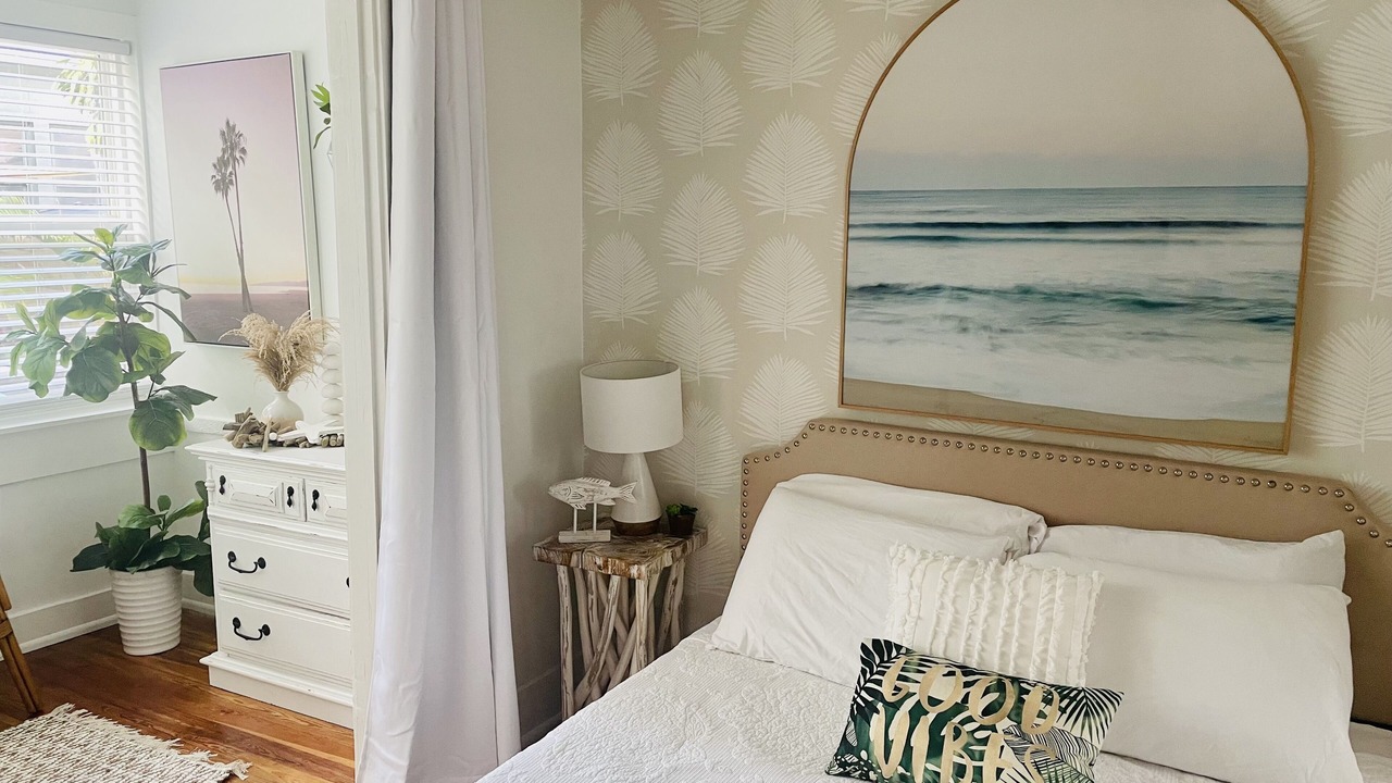 Photo of Bedroom in Historic Uptown