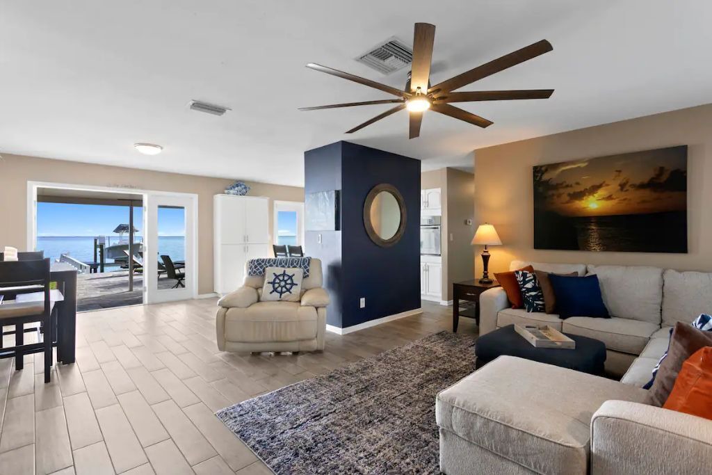 Photo of Livingroom in Coquina Key