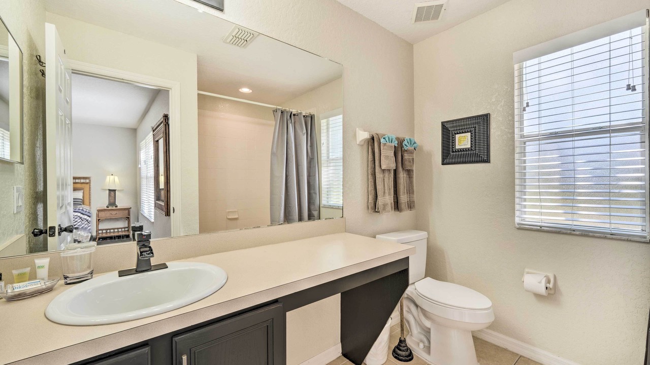 Photo of Bathroom in Regal Palms