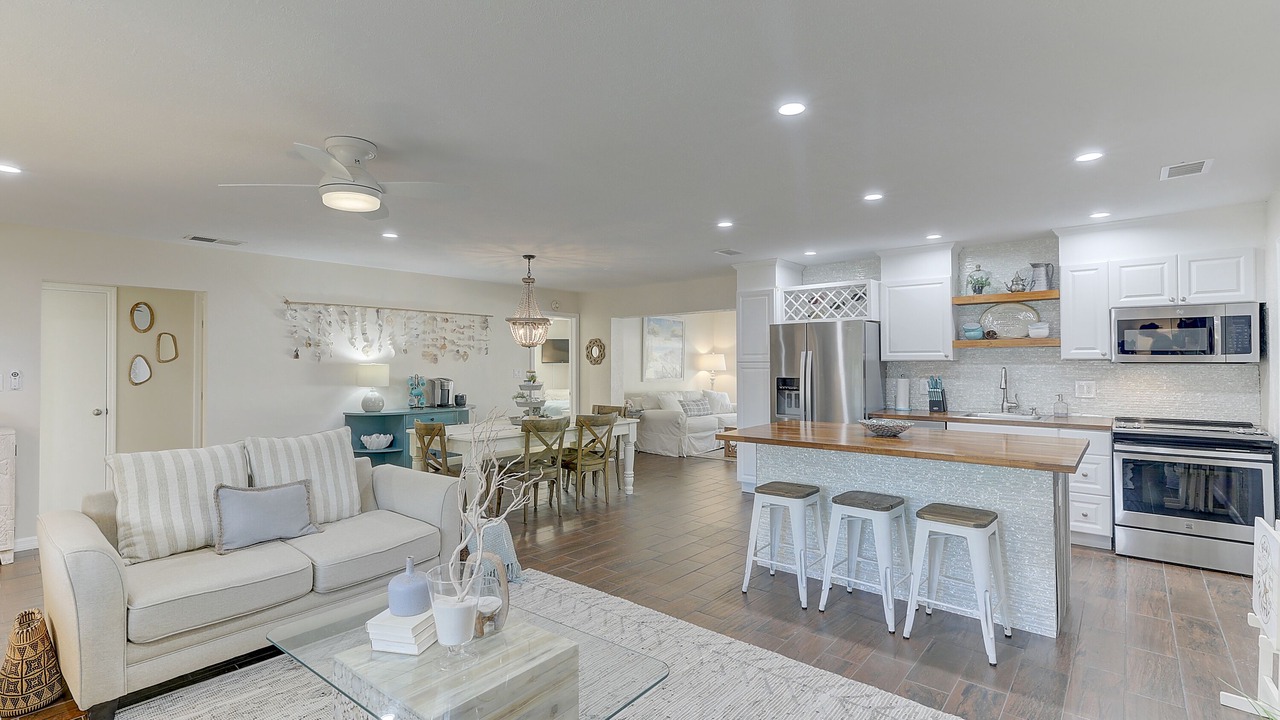 Photo of Livingroom in Gulf Gate Estates