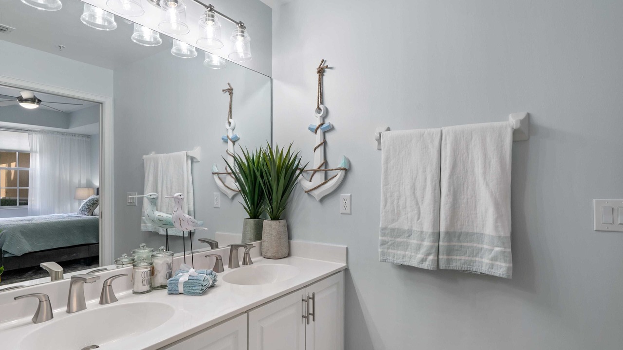 Photo of Bathroom in Jacarandas