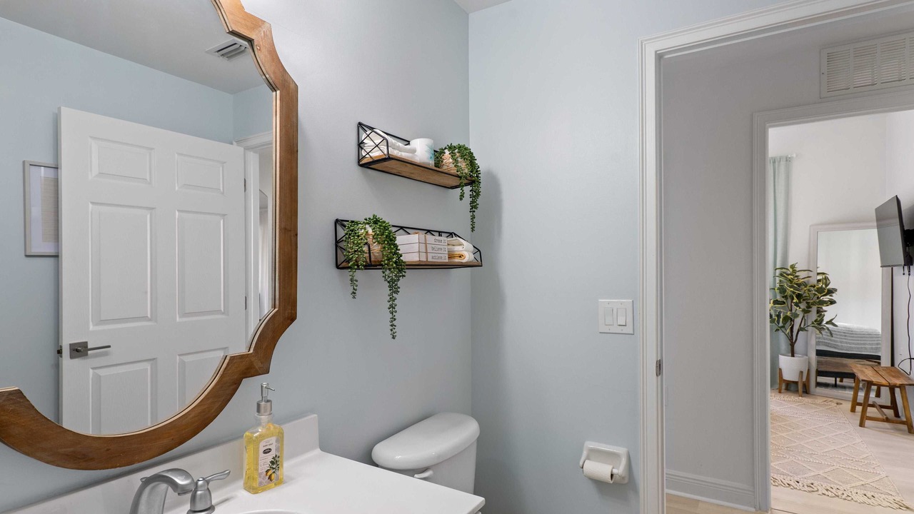 Photo of Bathroom in Jacarandas
