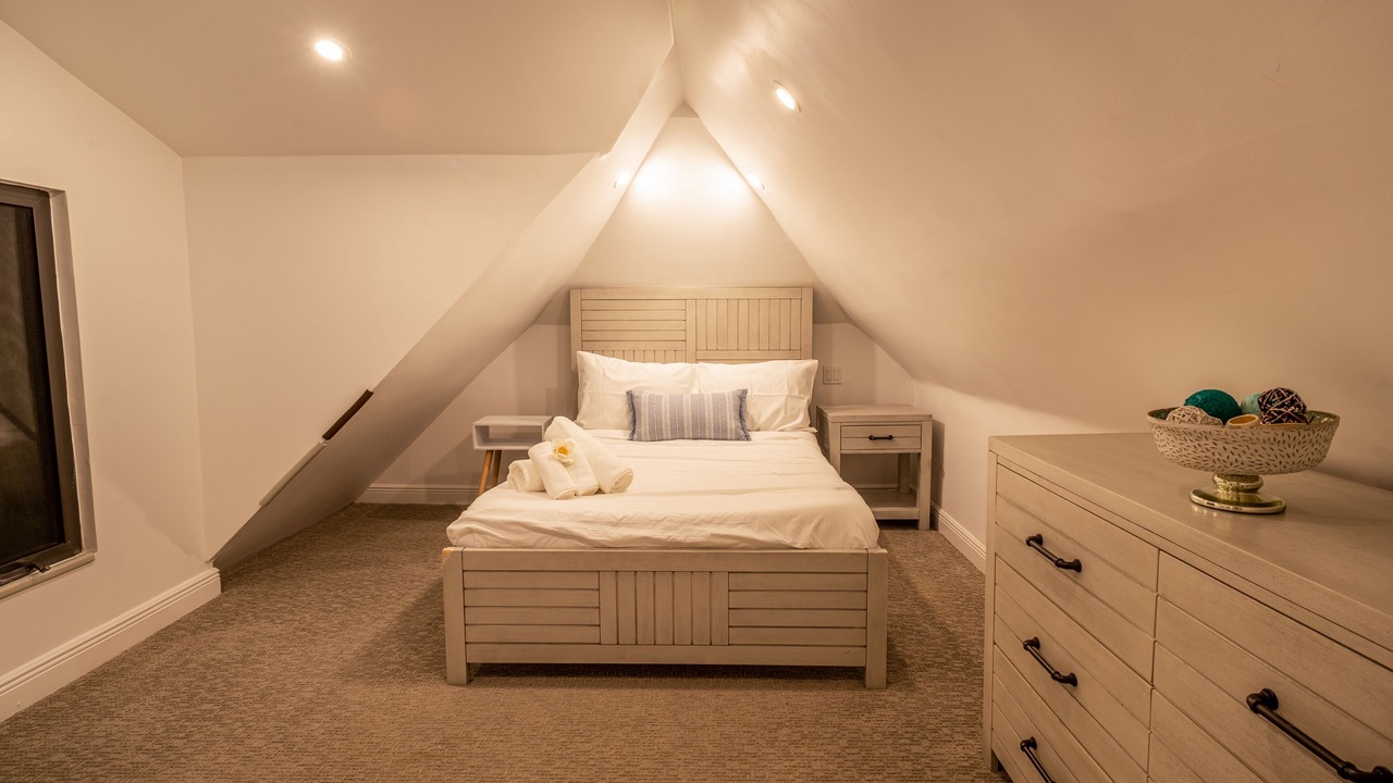 Photo of Bedroom in Northeast Miami