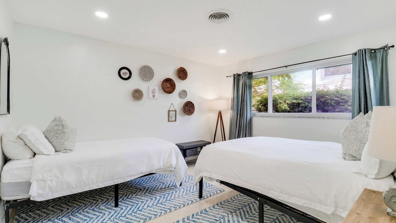 Photo of Bedroom in Singer Island