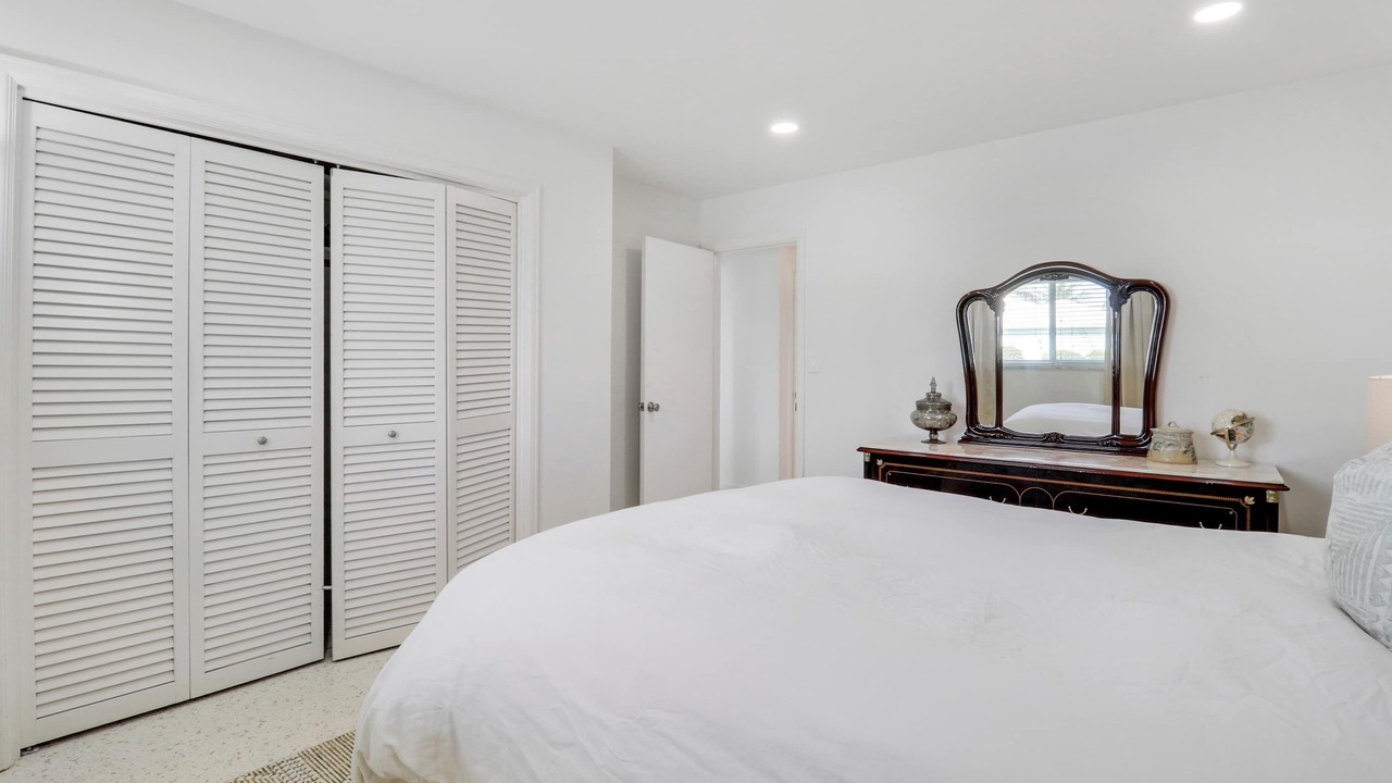 Photo of Bedroom in Singer Island