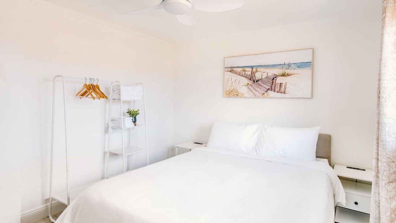 Photo of Bedroom in Naples Park