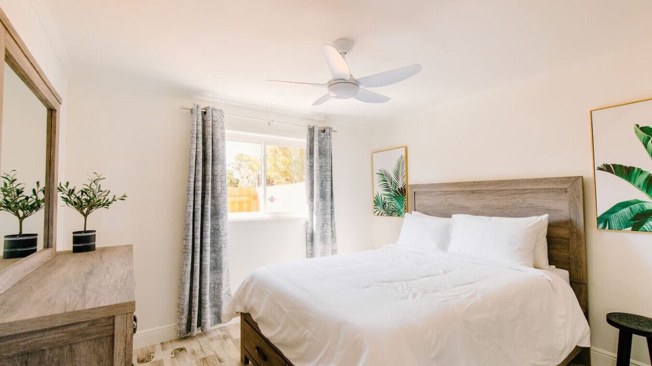 Photo of Bedroom in Naples Park