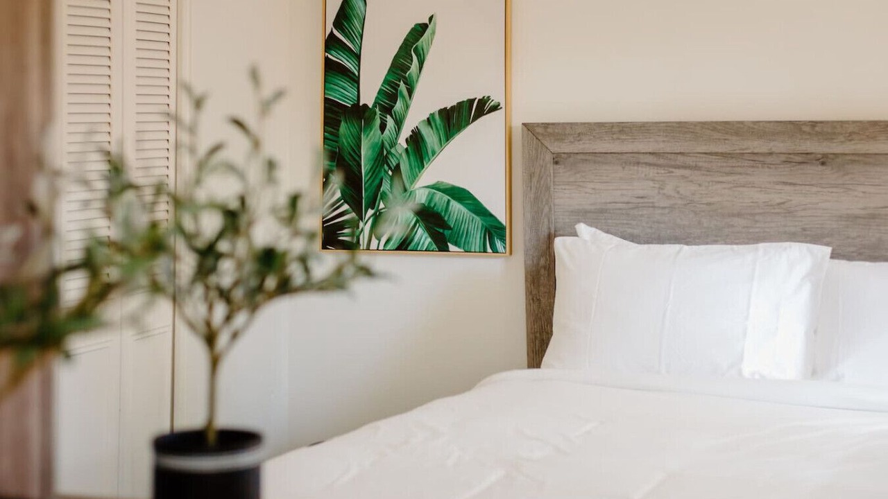 Photo of Bedroom in Naples Park