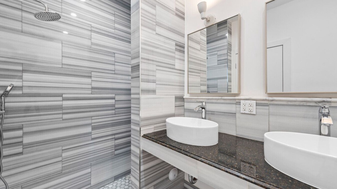 Photo of Bathroom in Northeast Coconut Grove