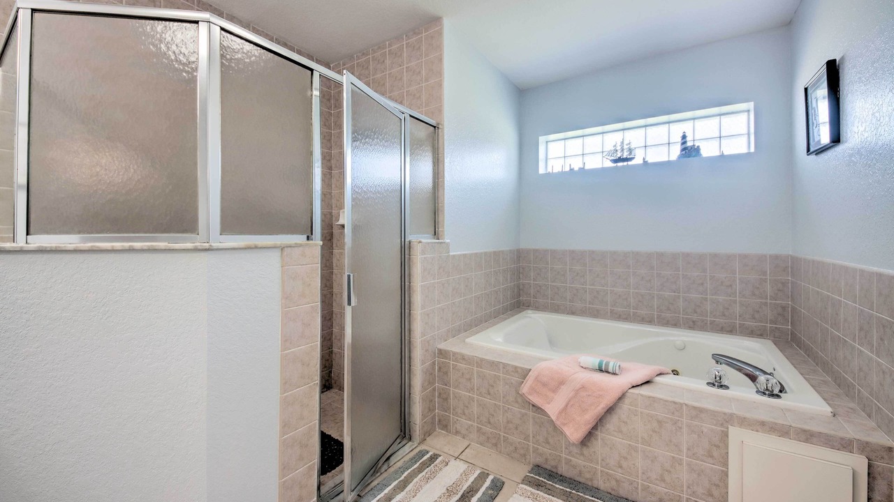 Photo of Bathroom in Sebring