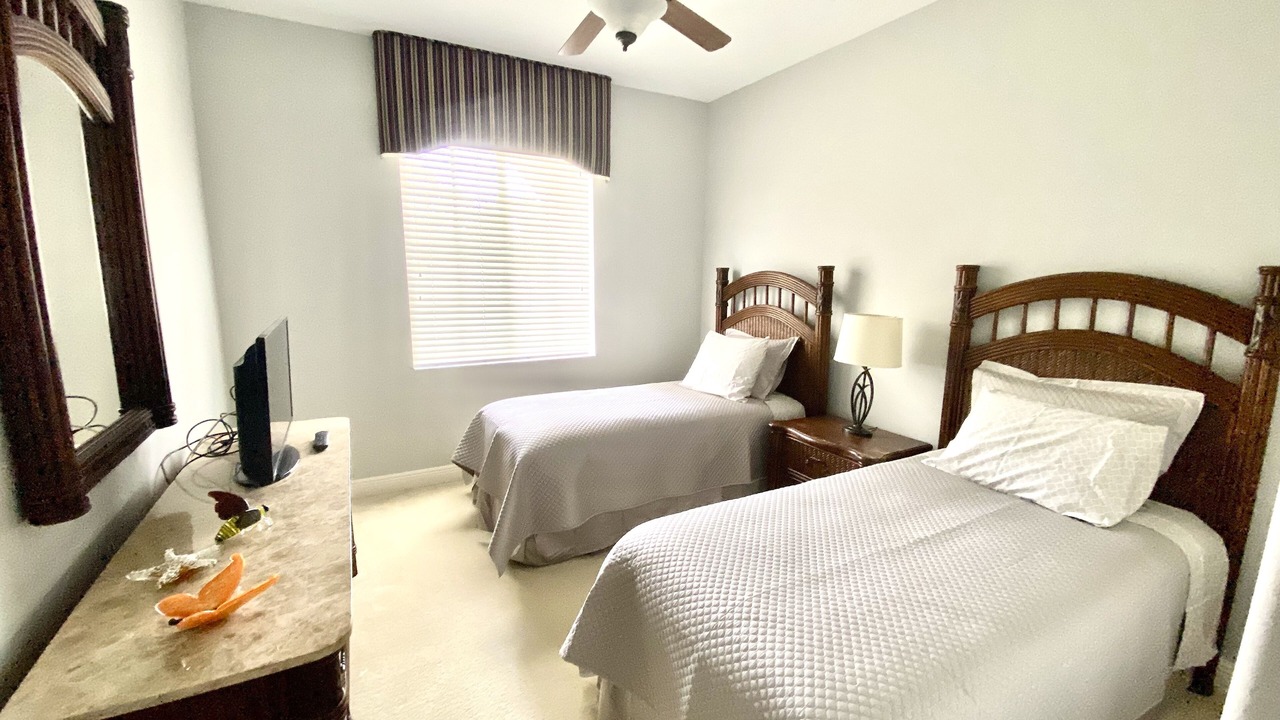 Photo of Bedroom in Imperial Golf Estates