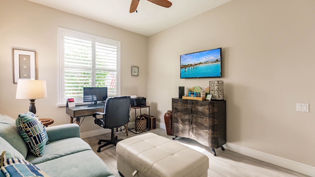 Photo of Livingroom in North Naples