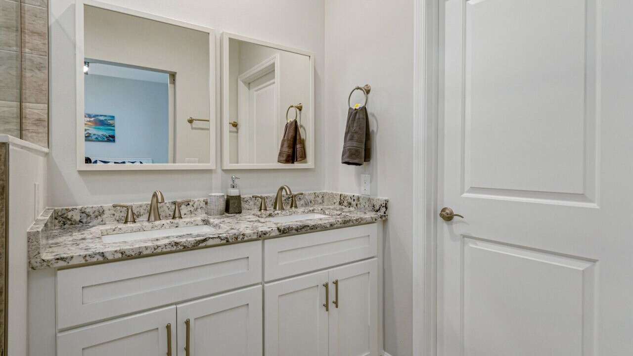 Photo of Bathroom in Port Malabar