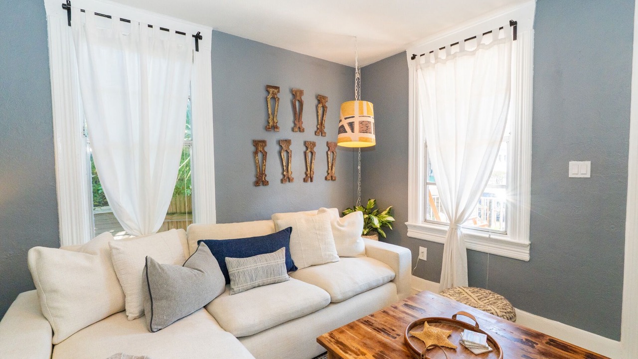 Photo of Livingroom in Ybor City