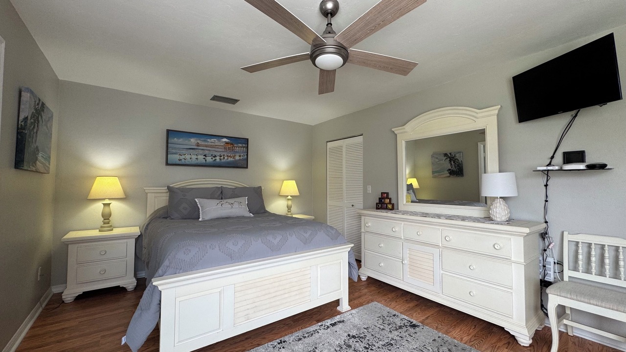 Photo of Bedroom in North Naples