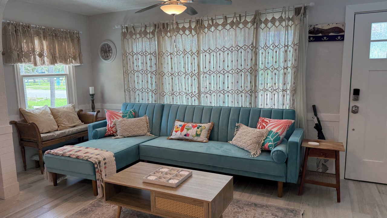 Photo of Bedroom in Gulfport