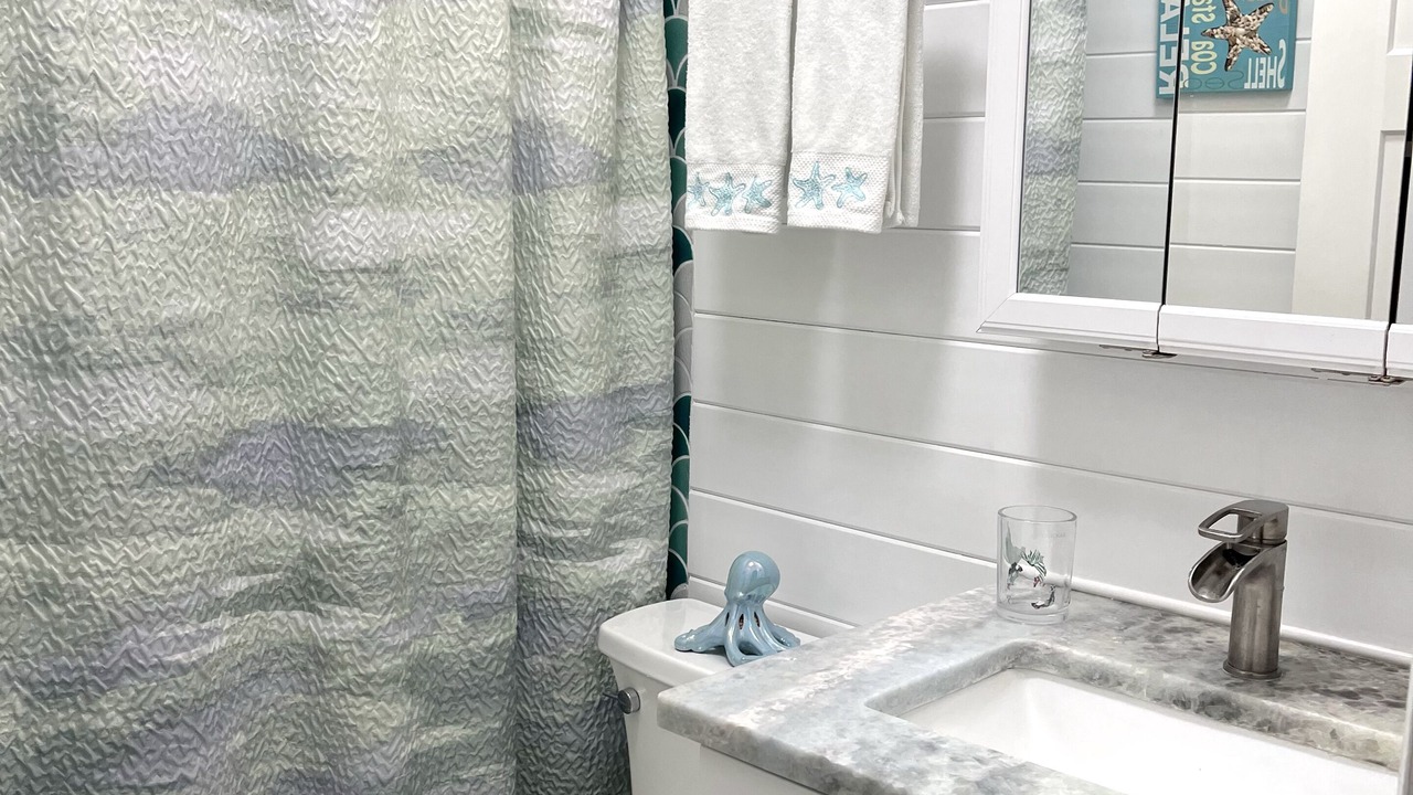 Photo of Bathroom in Gulfport