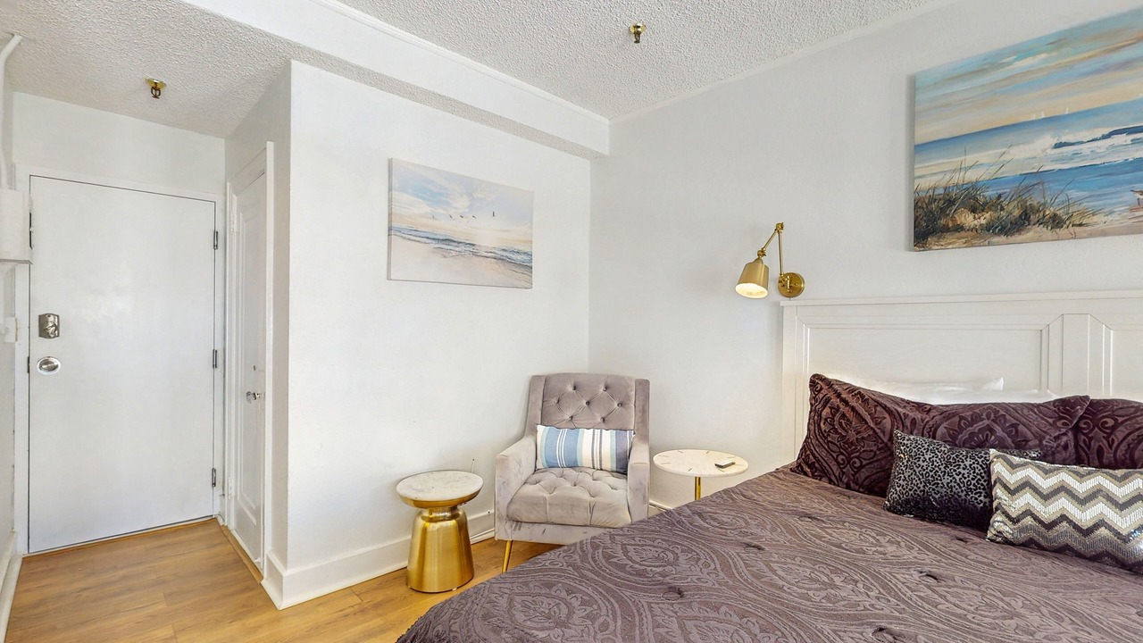 Photo of Bedroom in Palm Beach
