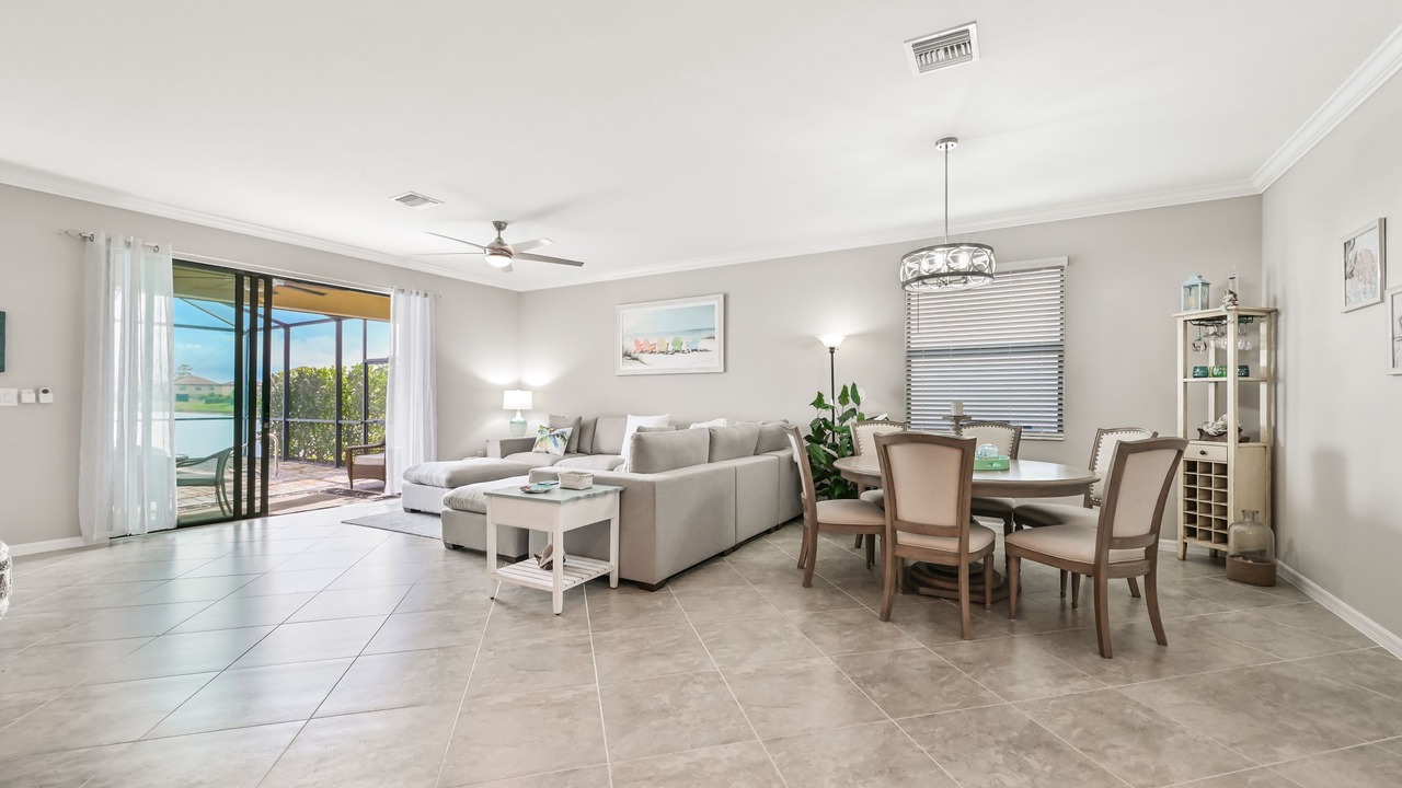 Photo of Livingroom in Rural Estates