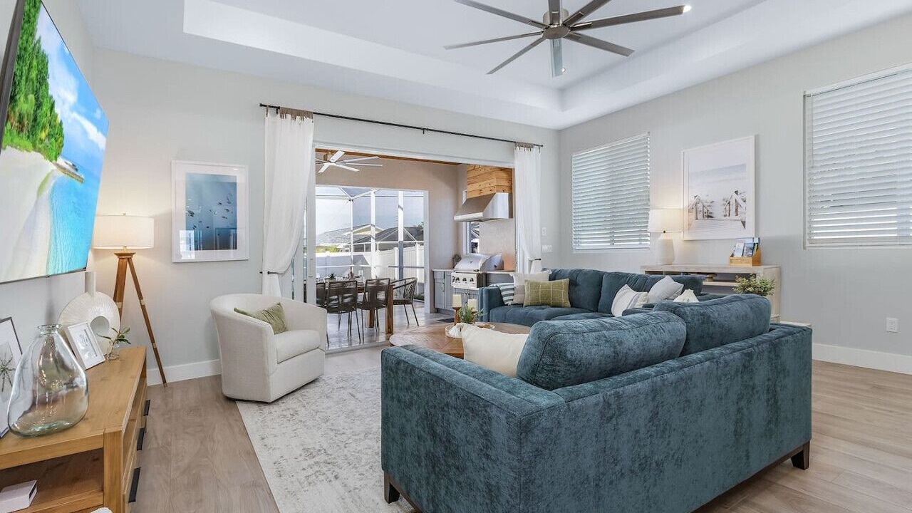 Photo of Bedroom in Naples Park
