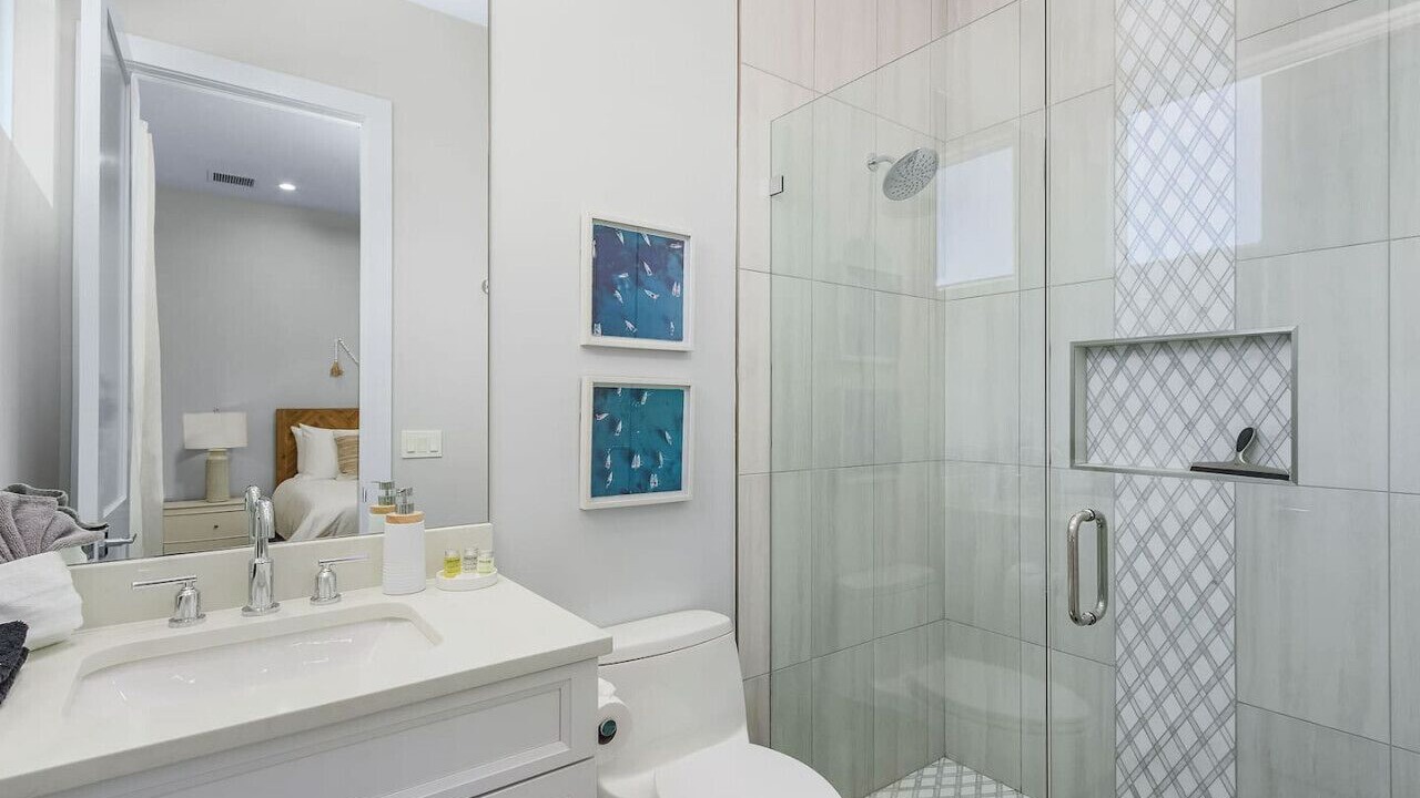 Photo of Bathroom in Naples Park