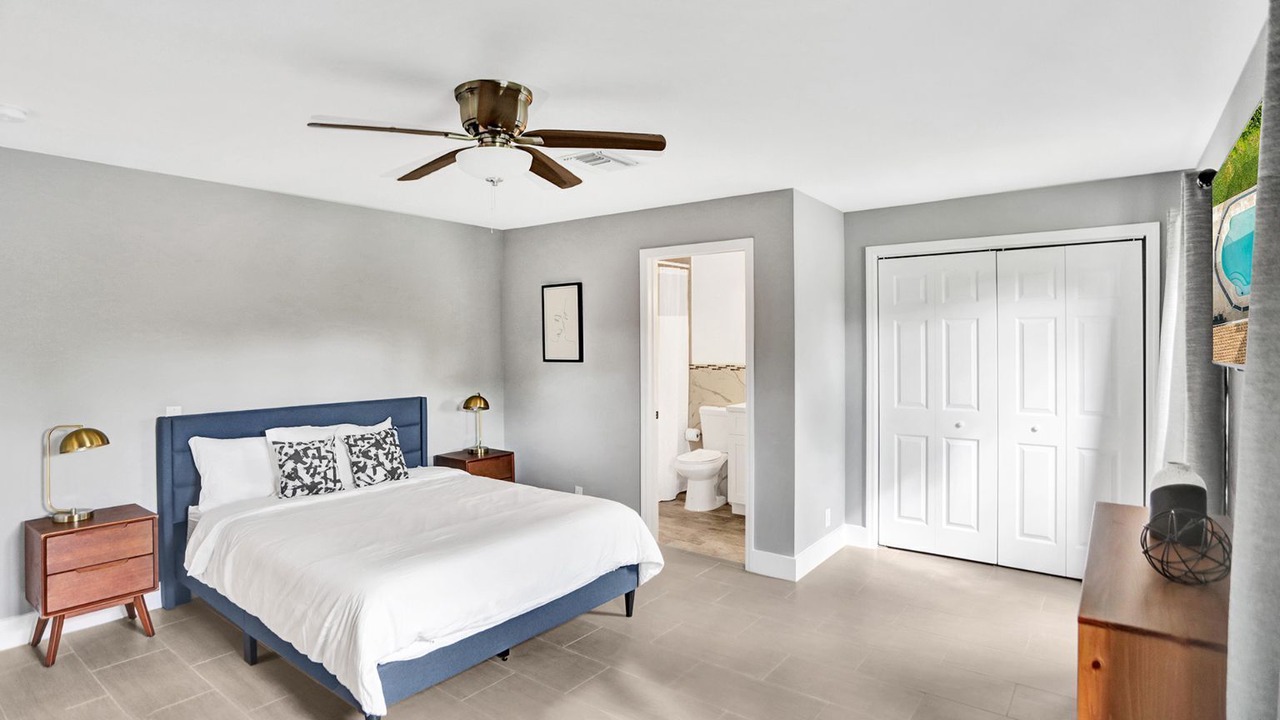 Photo of Bedroom in Highland Lakes