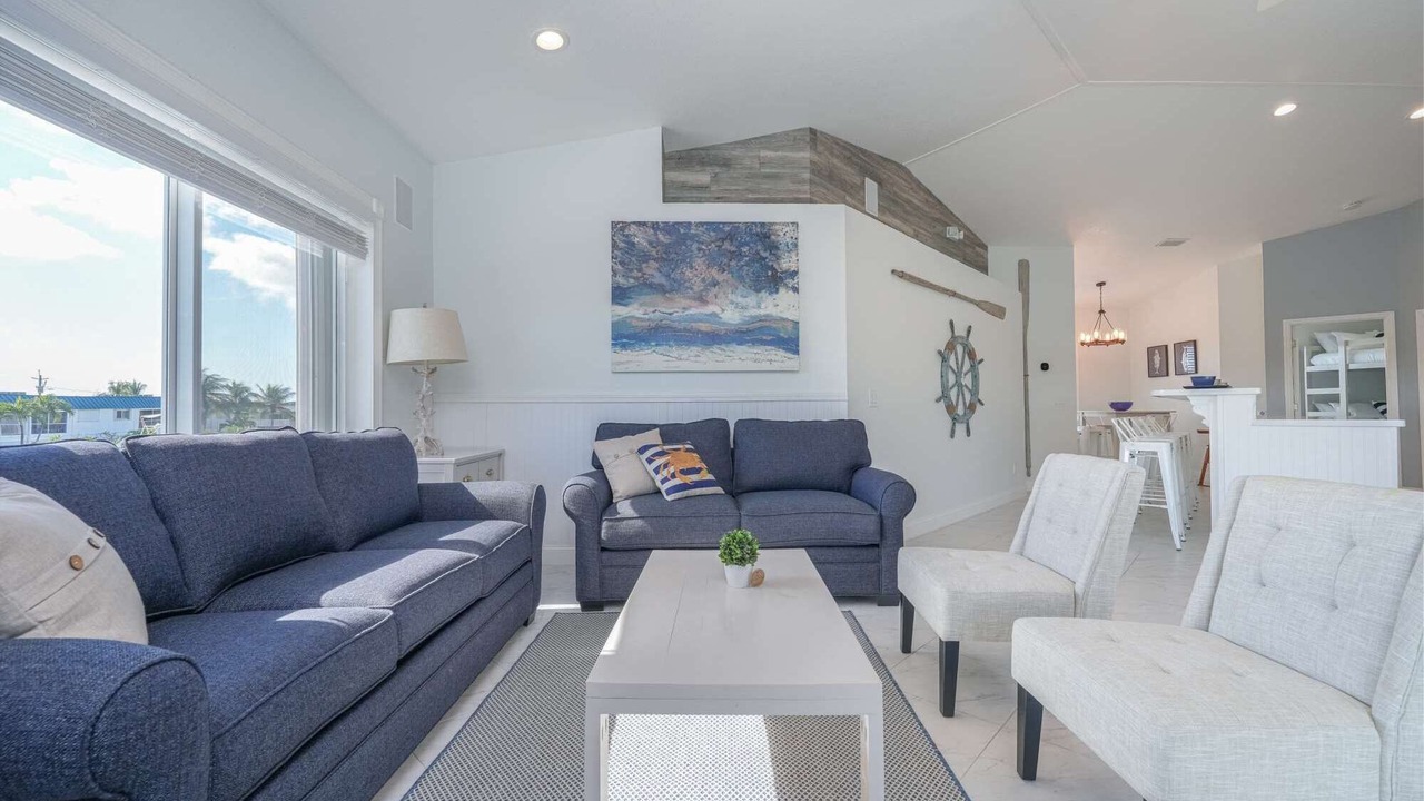 Photo of Livingroom in Marathon
