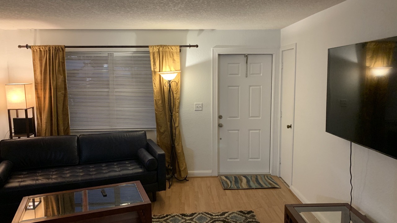 Photo of Bedroom in Okeechobee