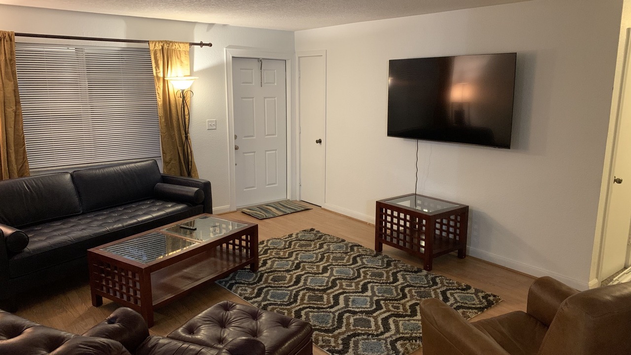 Photo of Livingroom in Okeechobee
