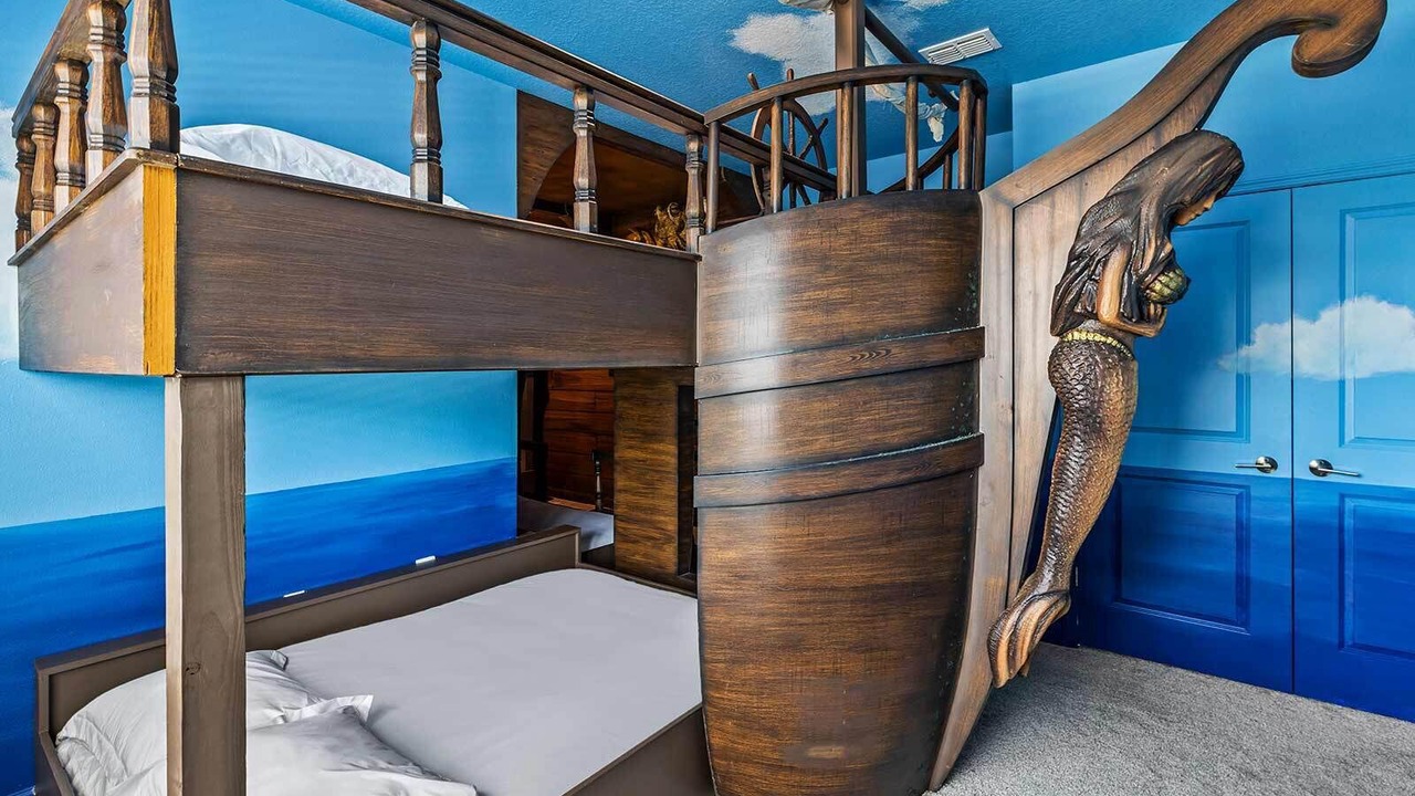 Photo of Bedroom in Melbourne Beach