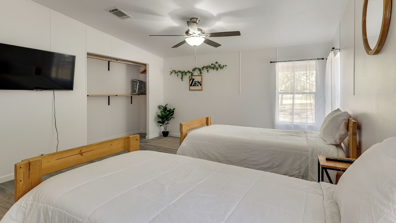 Photo of Bedroom in Valrico