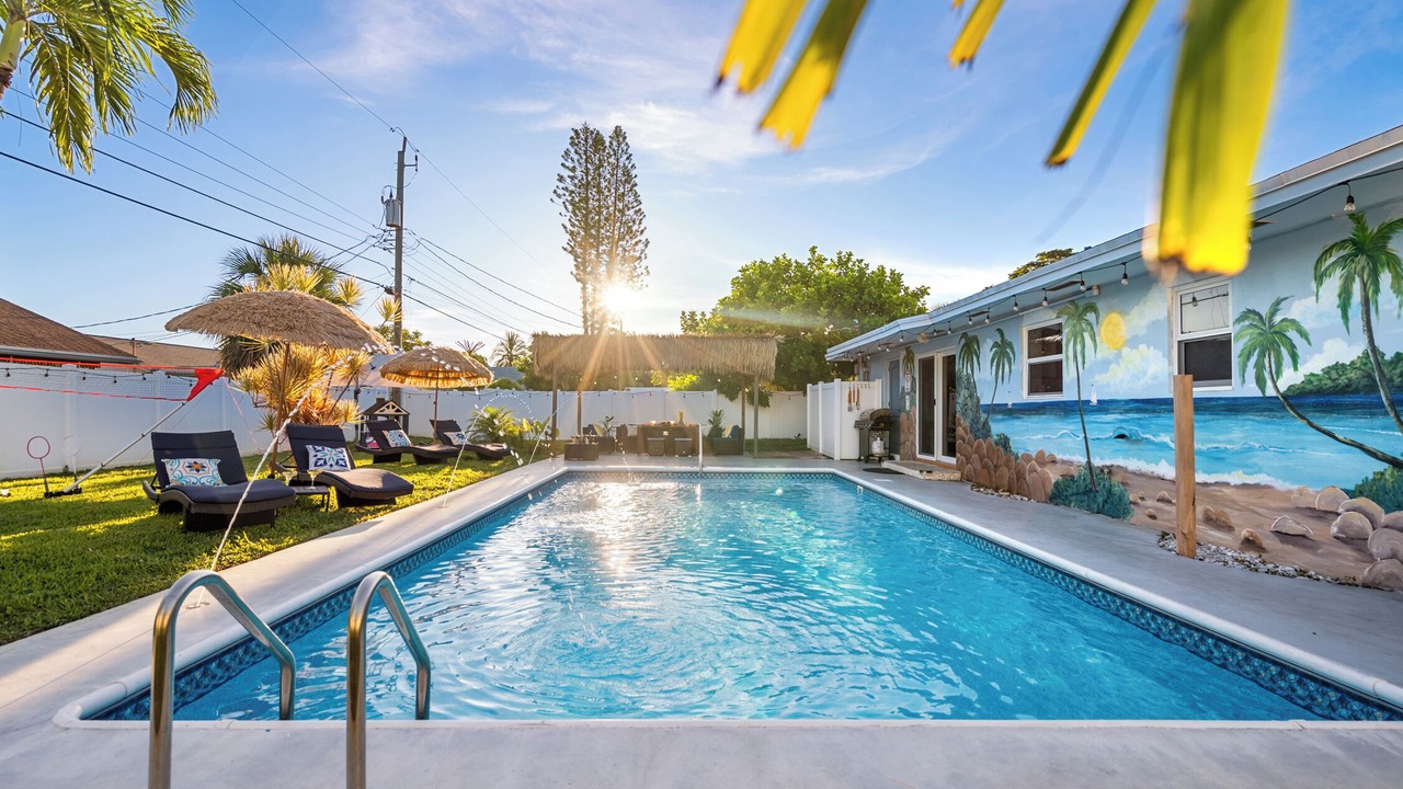 Photo of Outdoor in Tropic Palms