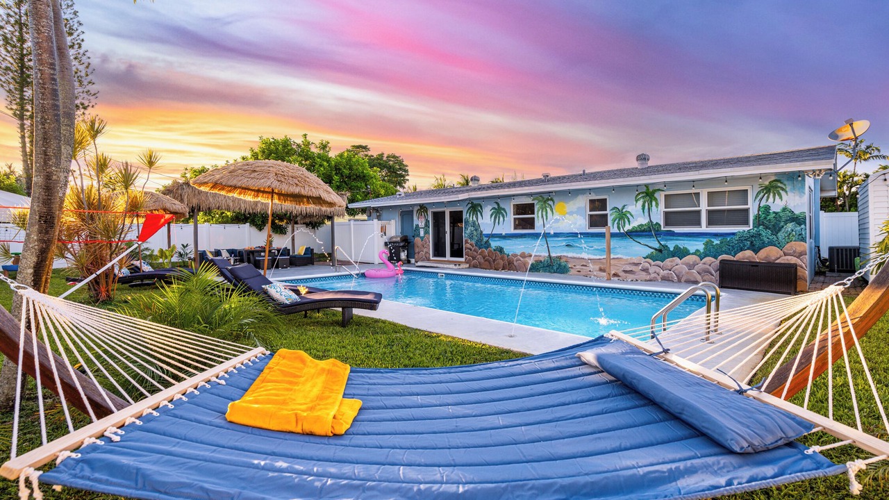 Photo of Outdoor in Tropic Palms