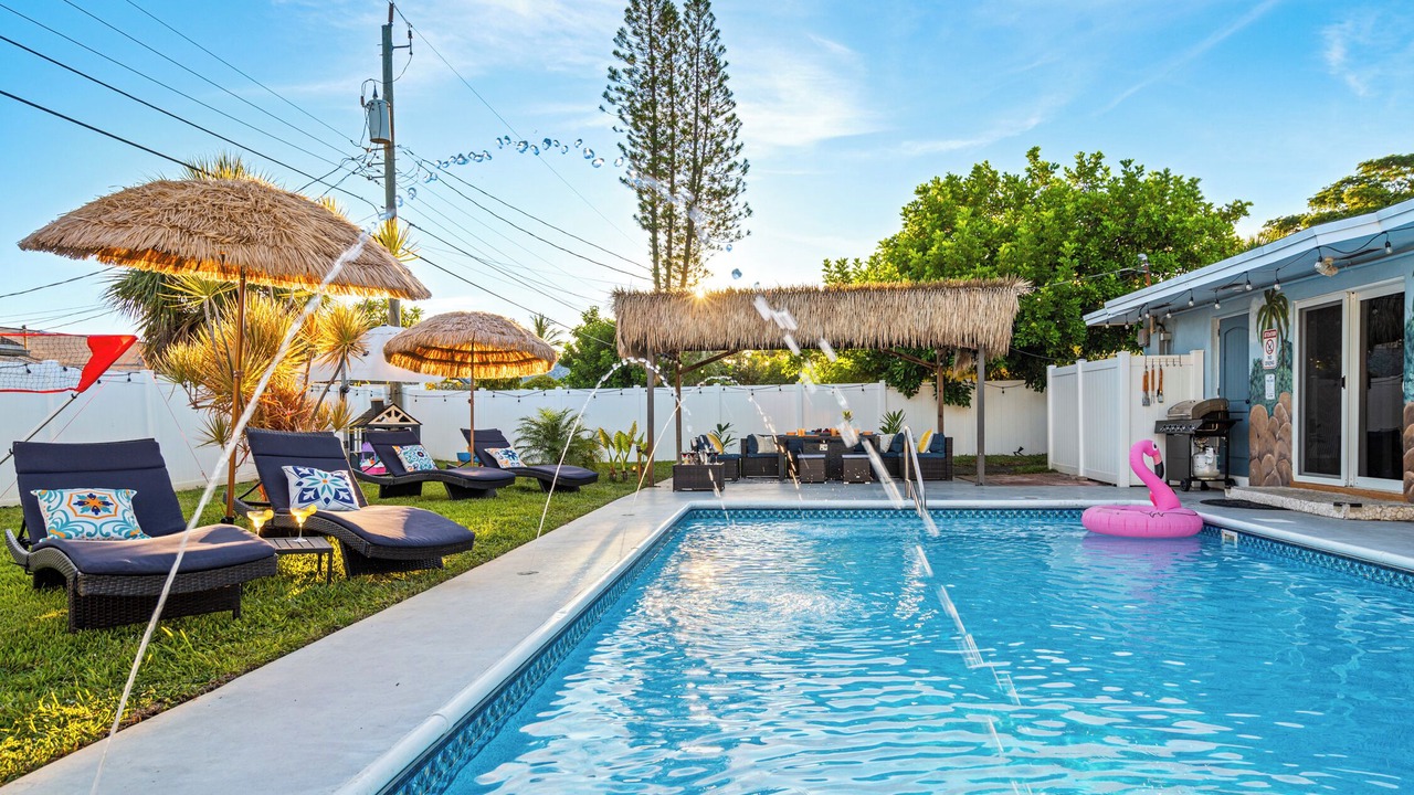 Photo of Outdoor in Tropic Palms