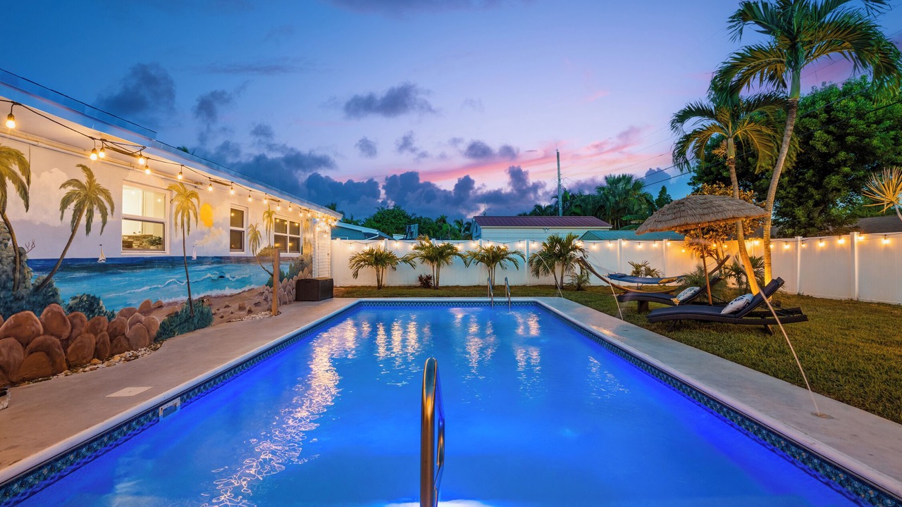 Photo of Outdoor in Tropic Palms