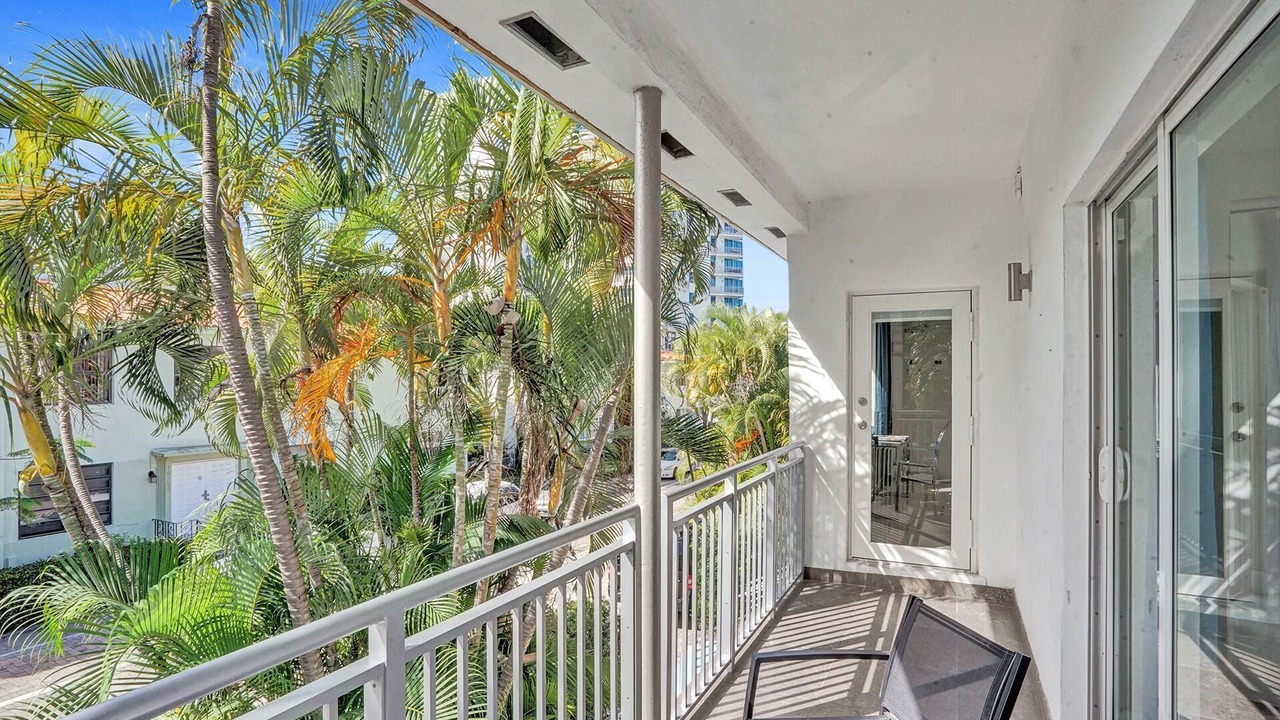 Photo of Patio Balcony in City Center