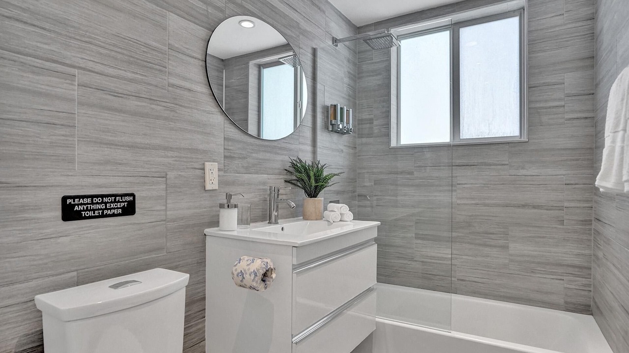 Photo of Bathroom in City Center
